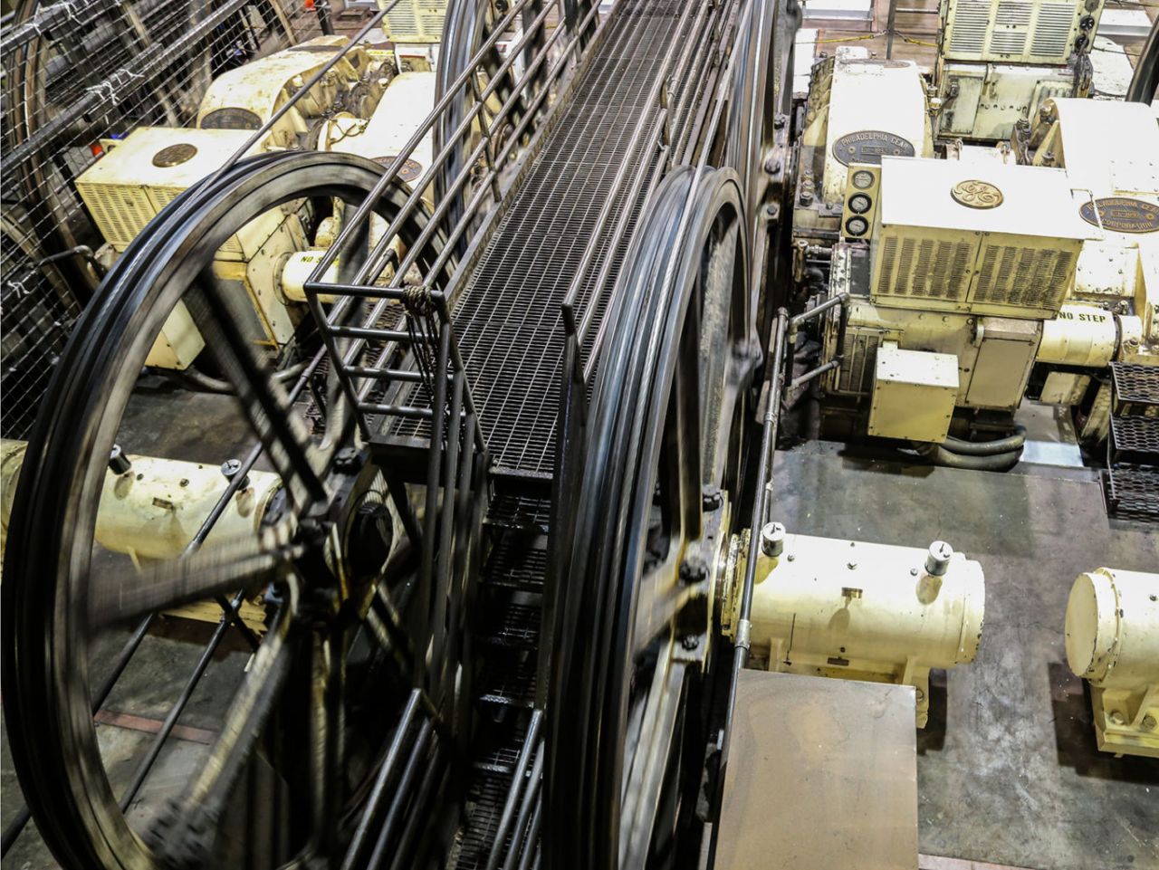 jwz SF to rebuild underground cable car pulley system